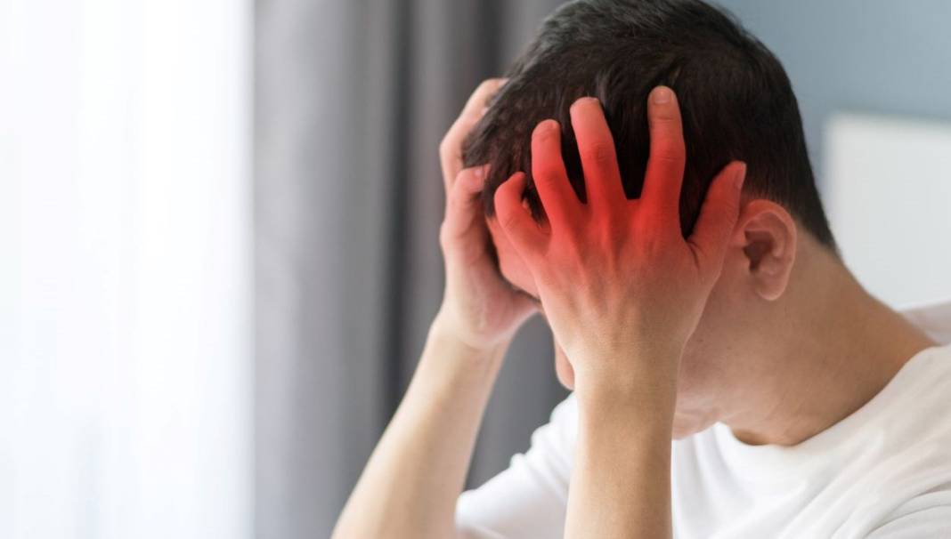 Migren belirtileri nelerdir, neden kaynaklanır? 2